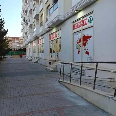 Amar * Golem (Tirana)